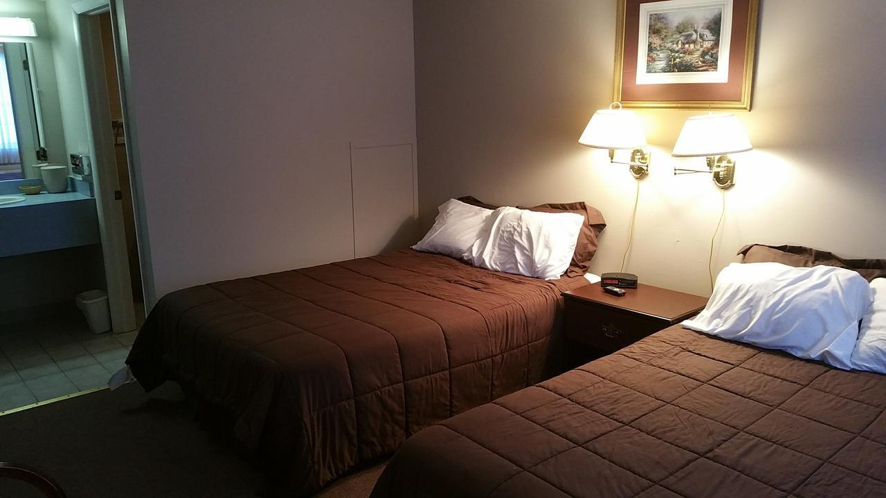 Coach Stop Motel Wellsboro Extérieur photo