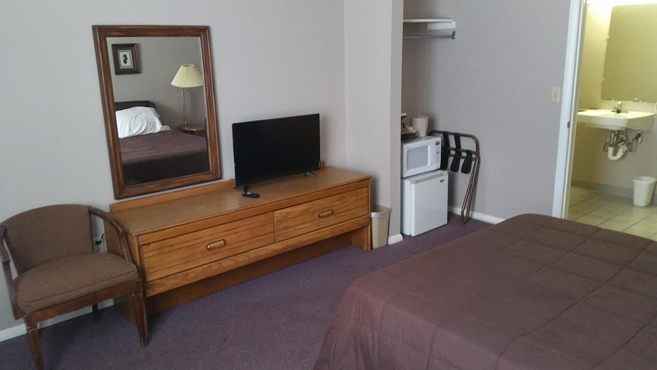 Coach Stop Motel Wellsboro Extérieur photo