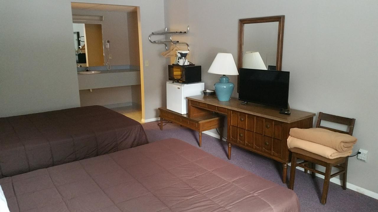 Coach Stop Motel Wellsboro Extérieur photo