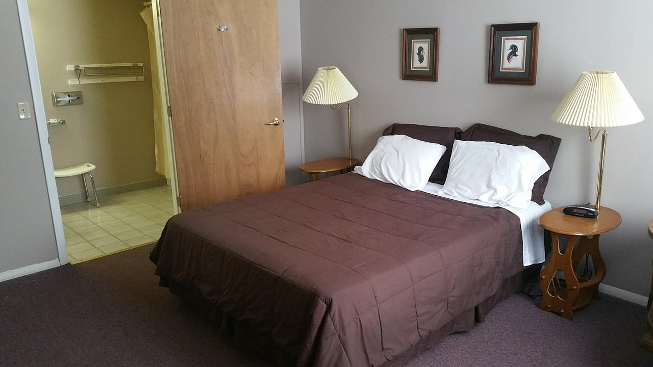 Coach Stop Motel Wellsboro Extérieur photo